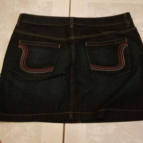 Tommy Hilfiger Jean Skirt - Picture 2 of 5